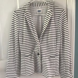 Black and white stripped blazer